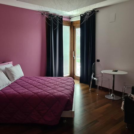 Il Sorriso Di Angelina Bed & Breakfast Пескара Екстериор снимка